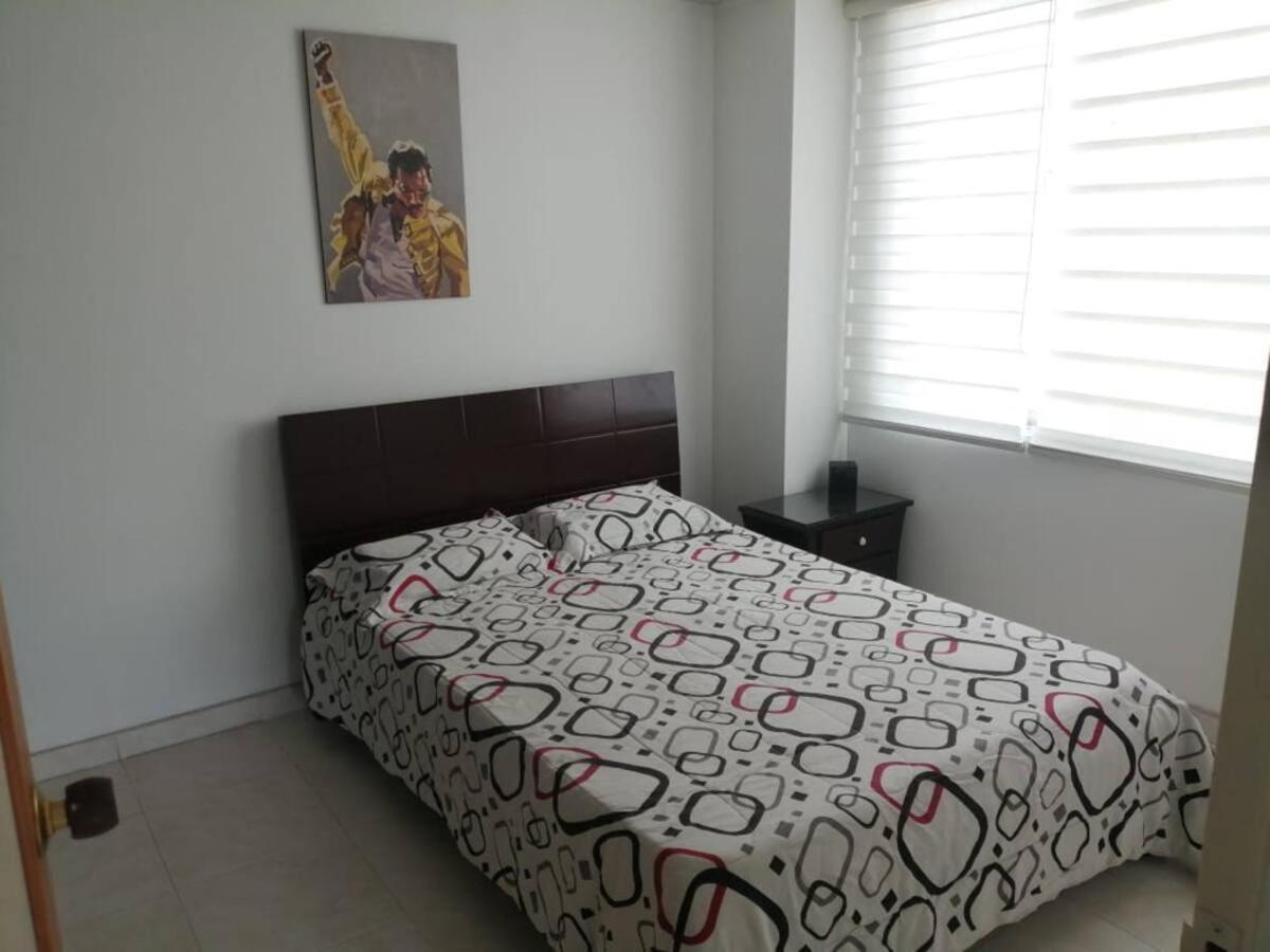 Casa 4 Apartment Medellin Bagian luar foto